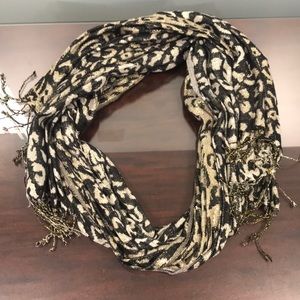 Leopard print scarf